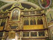 Права верхня частина іконостаса