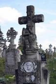 Надгробки 3 – 4
