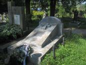 Могила Г. Пісецького