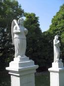 2008 р. Скульптура архангела Михаїла
