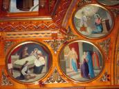 Ліва частина празникового ряду