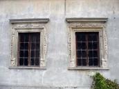 Вікна бічного корпусу