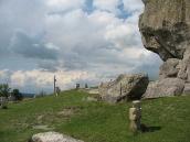 2011 р. Хрести на тлі каменю з…