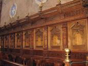 Різьблена декоративна панель