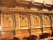 Різьблена декоративна панель