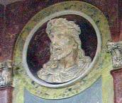 2012 р. Барельєф «Стражденний Ісус»