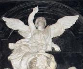 Ангел над урною