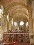 2014 р. Іконостас та вівтар