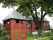 2006 р. Дзвіниця і церква. Вигляд з…