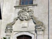 2004 р. Тимпан головного порталу.…