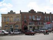 2011 р. Ліва частина головного фасаду