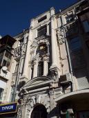 Верхня частина правої сходової клітки