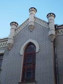 Фронтон сходової клітки