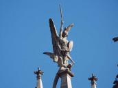 Скульптура «Архангел Михаїл»