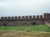 2021 р. Мур між баштою 16 та брамою 17