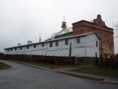 2021 р. Господарський корпус на тлі…