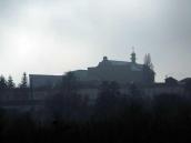 2021 р. Силуети палацу і кляштору