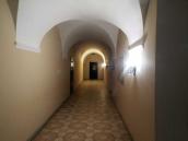 2021 р. Інтер’єр коридора 1-го поверху…