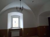 2021 р. Інтер’єр вікна 2-го поверху з…