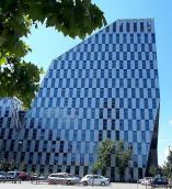 8. Будинок «Кристал», мікрорайон…