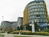 23. Офісна будівля та будівля…