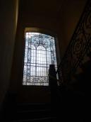 Вікно сходової клітки з вітражем