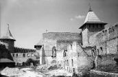 Комендантська башта, палац, церква,…