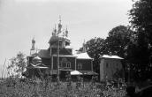1989 р. Каплиця, церква і дзвіниця.…