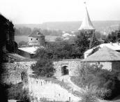 Башта Ковпак, брама, башти Тенчинська…