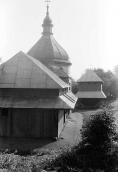 1990 р. Церква і дзвіниця. Вигляд із…