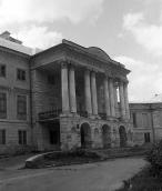 1996 р. Центральна частина головного…