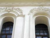 2004 р. Фрагмент вікон центрального…