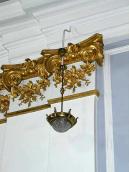 2005 р. Настінне бра