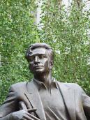 Півпостать