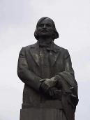 Півпостать