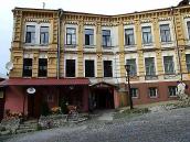 2007 р. Головий фасад (ліва частина)