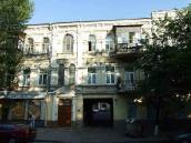 2007 р. Фрагмент головного фасаду