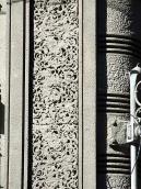 Бічна полоса скульптурних прикрас