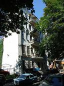 2007 р. Фрагмент фасаду по…