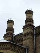 Декоративні башточки на корпусі М