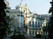 2007 р. Права частина паркового фасаду