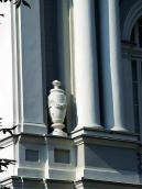 Скульптурна ваза