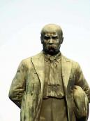 Півпостать