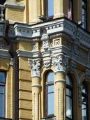 2007 р. Декор наріжного еркера