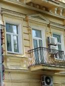 2007 р. Фрагмент фасаду 2-го поверху