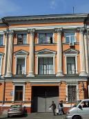 2007 р. Права частина фасаду по вул.…