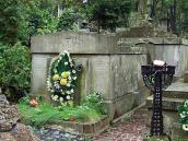 Родинний склеп Барвінських