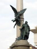 Центральна частина