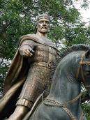 Півпостать