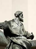 Півпостать